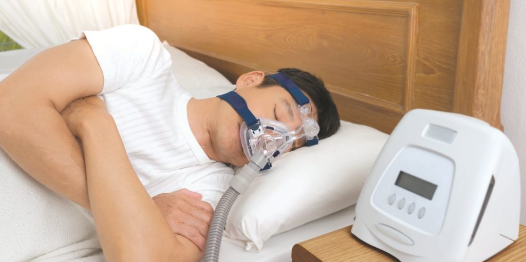 Υπνική άπνοια: Τι είναι και πώς αντιμετωπίζεται (βίντεο)