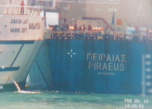 Ελληνόκτητο πλοίo συγκρούστηκε με σκάφος της Μαλαισίας στη Σιγκαπούρη