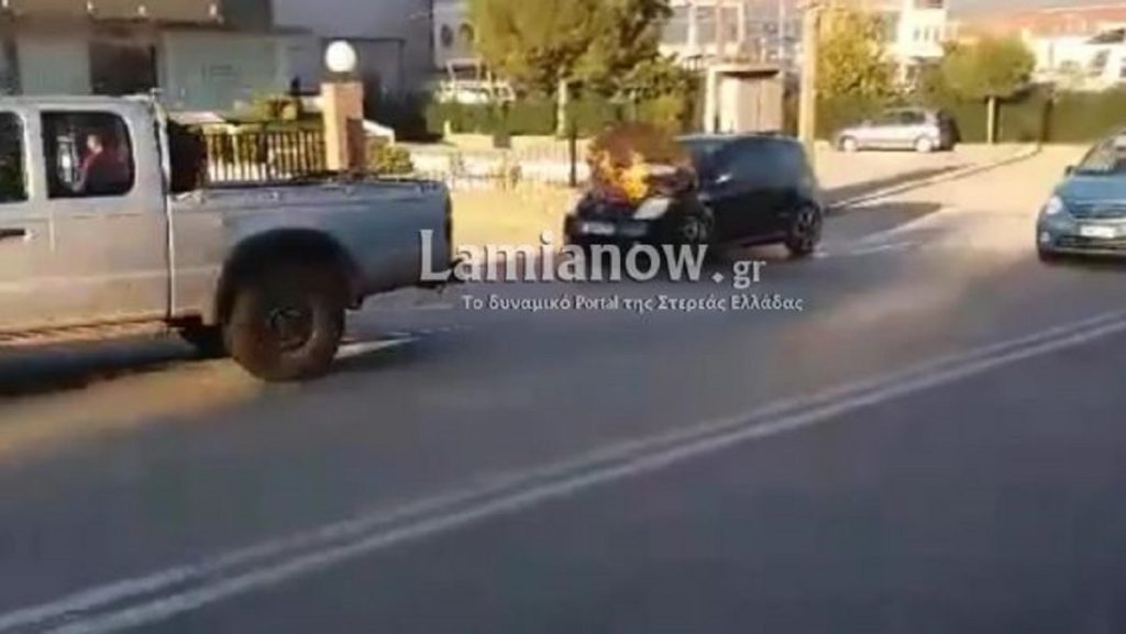 Λαμία: Φωτιά άρπαξε ΙΧ εν κινήσει! (φωτο-βίντεο)