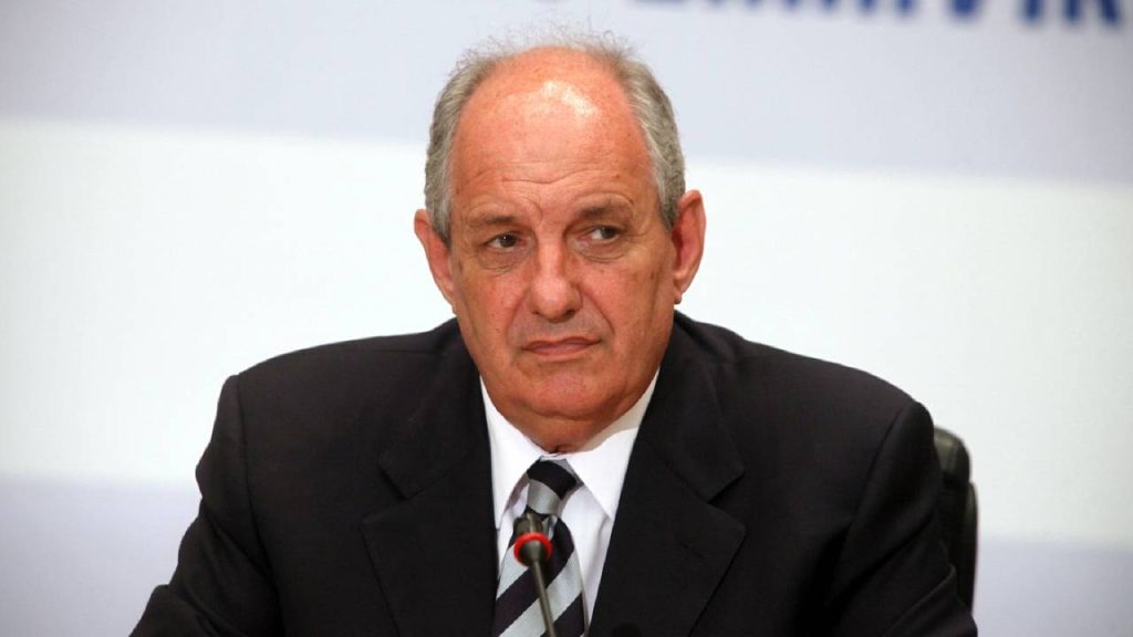 Σήμερα στις 18:00 η ορκωμοσία του Τέρενς Κουίκ