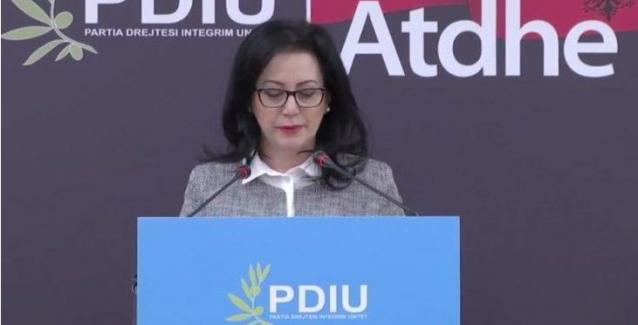 Τσάμισσα σε αλβανική κομματική εκδήλωση: «Θα επιστρέψουμε στην Τσαμουριά»!