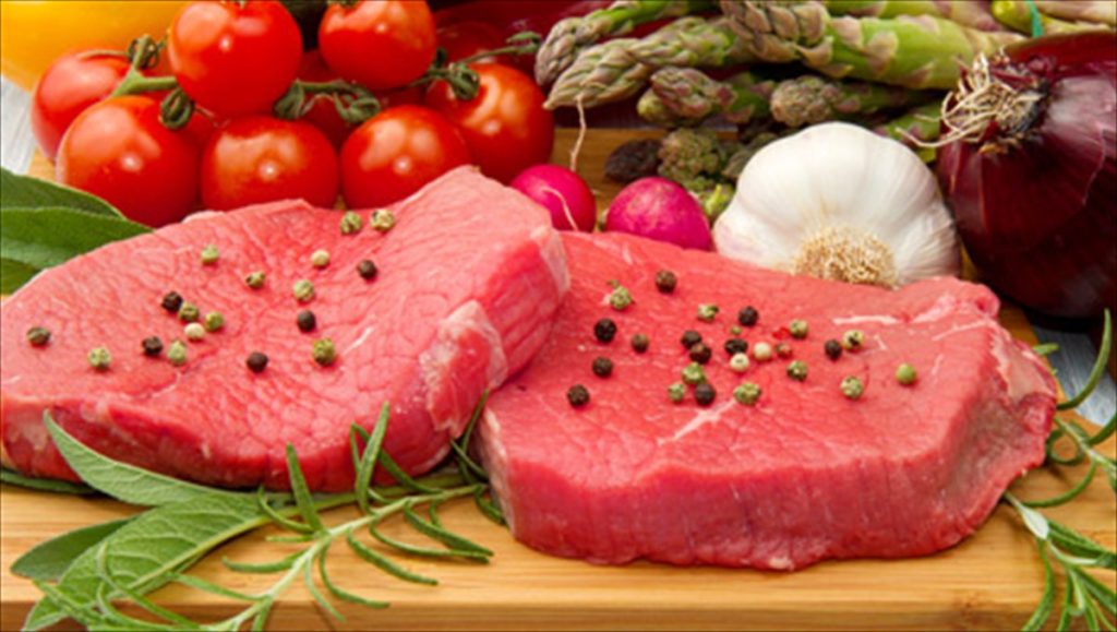 Χοληστερίνη και κόκκινο κρέας: Τι ισχύει στην πραγματικότητα;