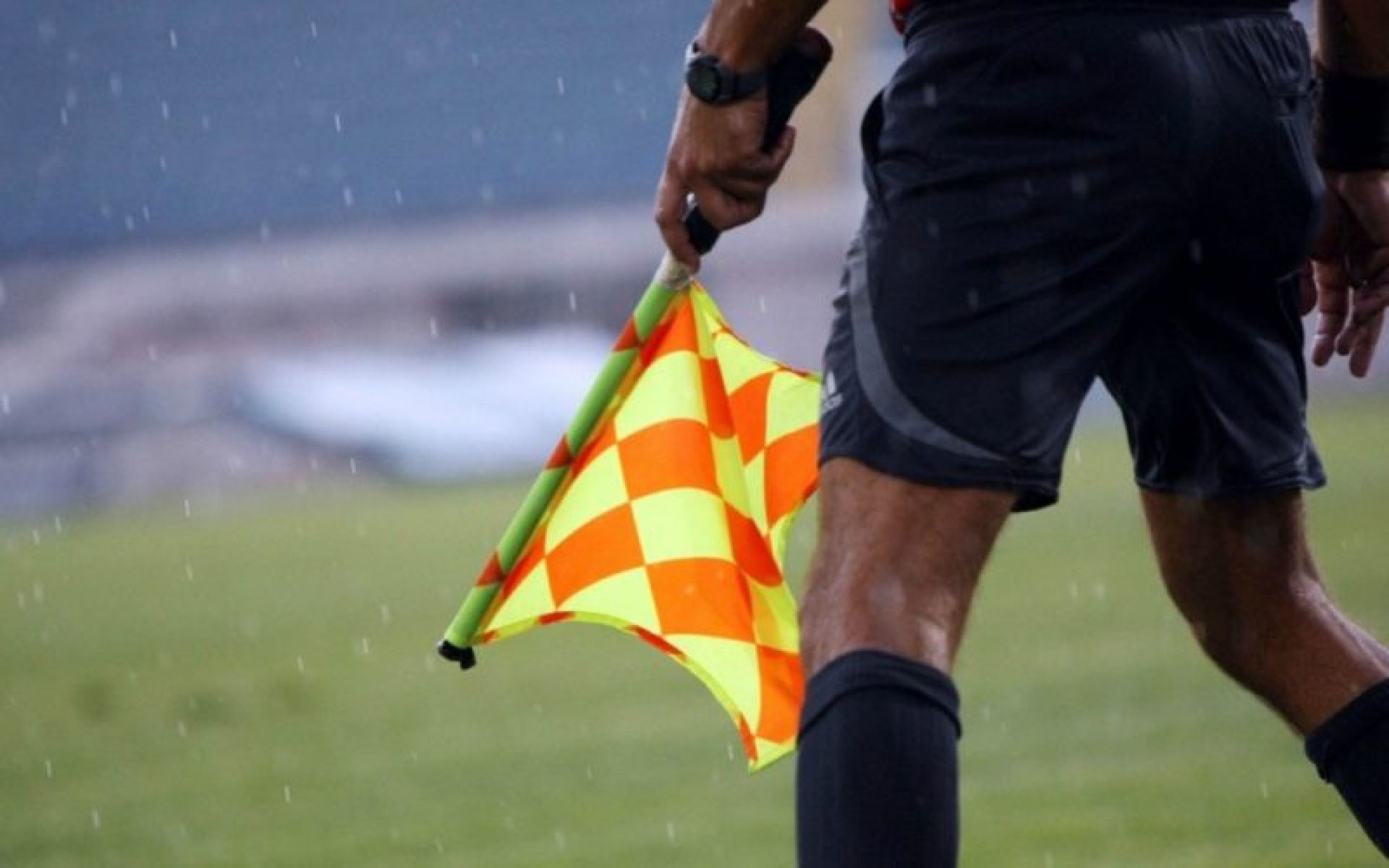 Αυτός είναι ο Έλληνας διαιτητής που τον ξυλοκόπησαν και… του έφαγαν το αυτί (φωτο)