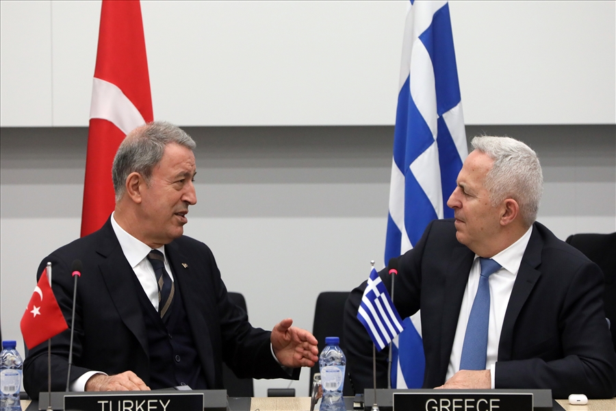 Ολοκληρώθηκε η συνάντηση Ε.Αποστολάκη- Χ.Ακάρ – Τί αποφάσισαν – Οι πρώτες φωτό