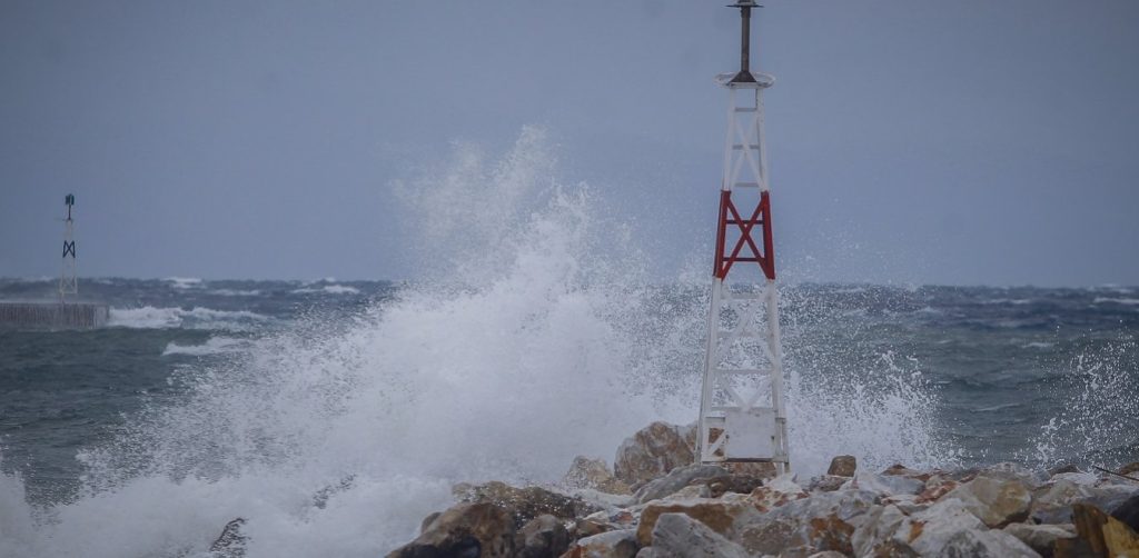 Έρχεται «αγριεμένη» η «Χιόνη»: Καταιγίδες, ισχυροί άνεμοι έως και χιονοπτώσεις στο προσκήνιο