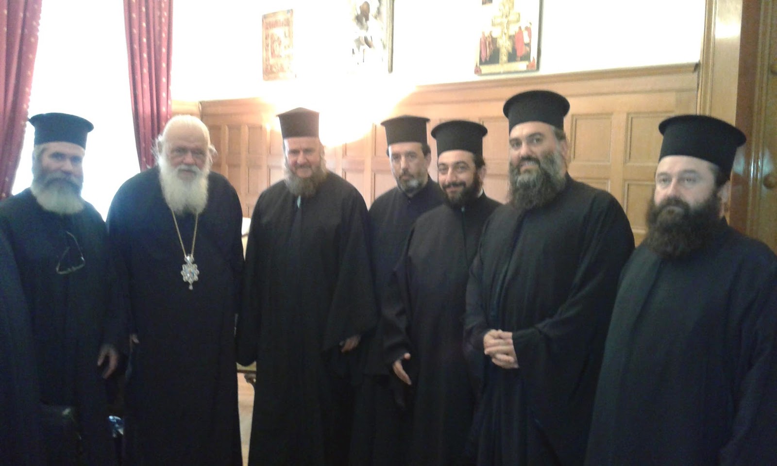 Ο Ιερός Σύνδεσμος Κληρικών Ελλάδος χαρακτηρίζει απαράδεκτη τη νέα συμφωνία Τσίπρα – Ιερώνυμου