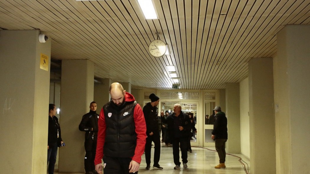 Από το… 29ο δευτερόλεπτο του ημιτελικού αποφάσισε να φύγει ο Ολυμπιακός!