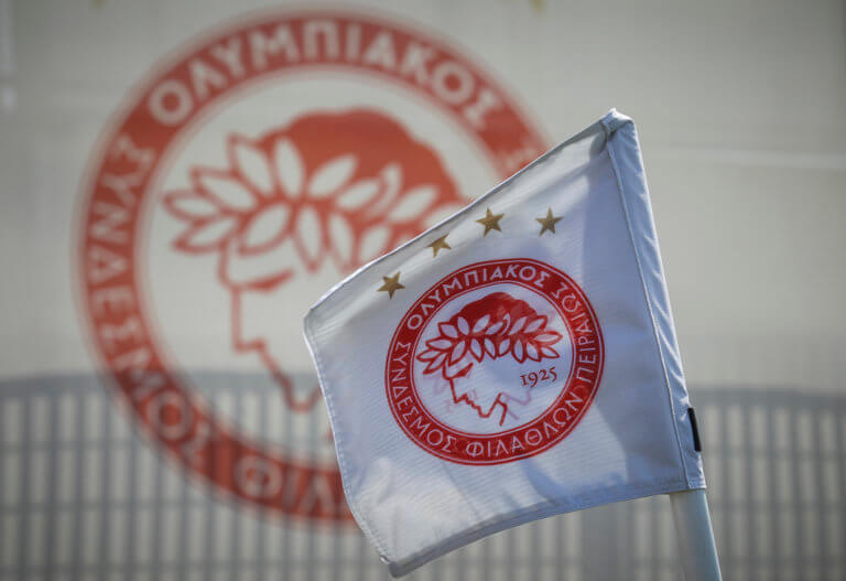 Ο Ολυμπιακός κρατά την Ελλάδα στη 13η θέση της βαθμολογίας της UEFA – 200 βαθμούς έδωσαν οι «ερυθρόλευκοι»