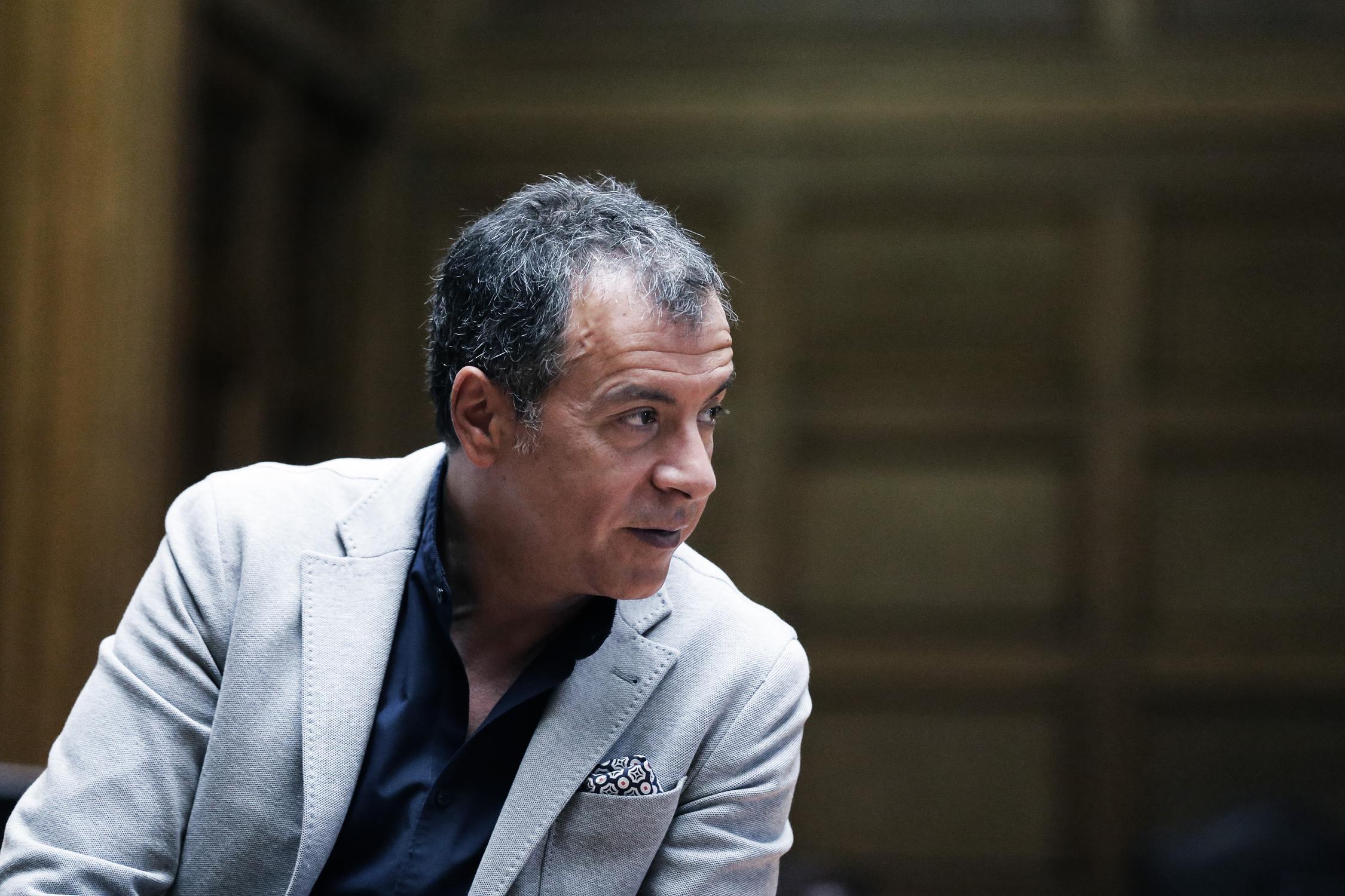 Η αποκάλυψη του Σταύρου Θεοδωράκη στον Αρναούτογλου για το άγνωστο παρασκήνιο για μεταγραφή του στον ΑΝΤ1 (βίντεο)