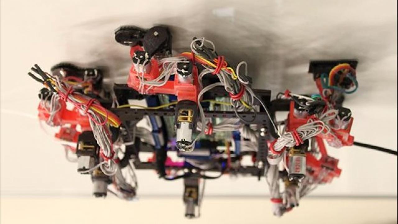 Γαλλία: Μηχανικοί κατασκεύασαν το πρώτο ρομπότ που μπορεί να κινηθεί χωρίς GPS- Κινείται με ουράνια πυξίδα (βίντεο)