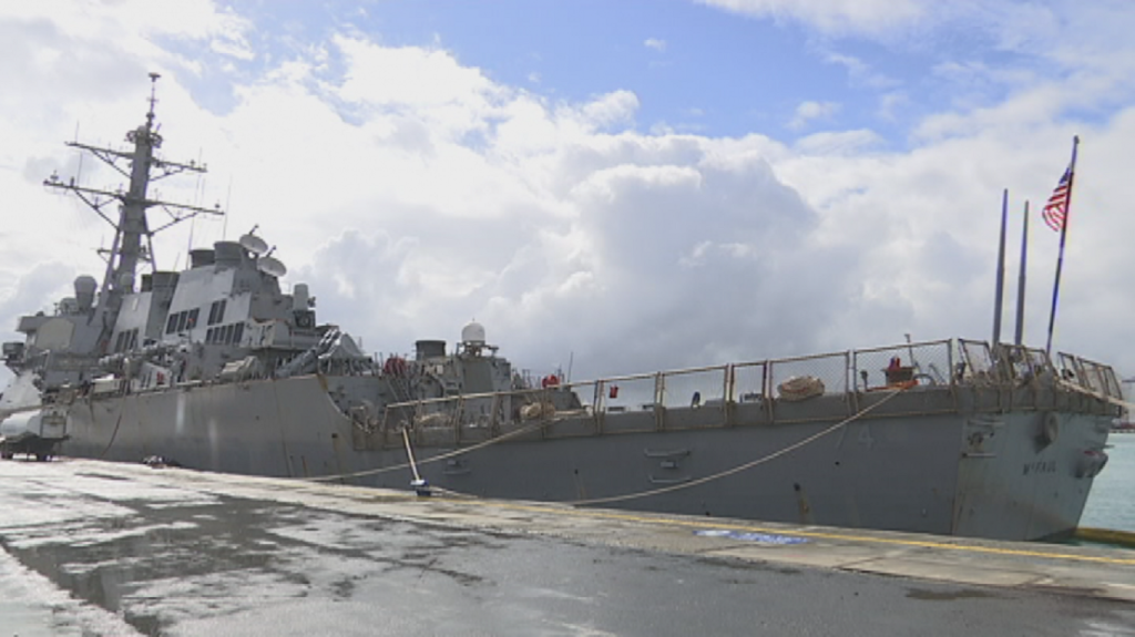 Κύπρος: Το αντιτορπιλικό Μακφόλ του 6ου Αμερικανικού στόλου προκαλεί δέος! (βίντεο)