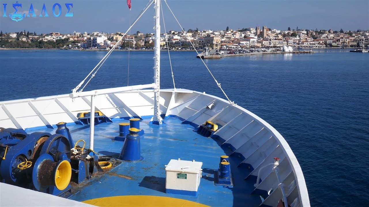 Βίντεο: «Κεντάει» ο Ελληνας καπετάνιος – Γρήγορη μανούβρα και δέσιμο σε 3 λεπτά!