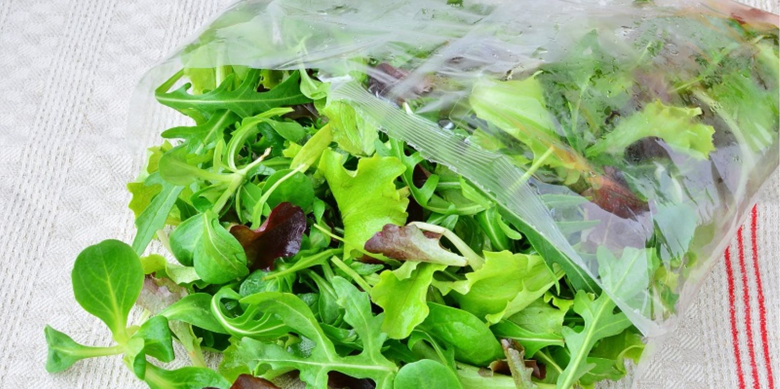 Λαχανικά: Τι να προσέχετε όταν αγοράζετε έτοιμες σαλάτες