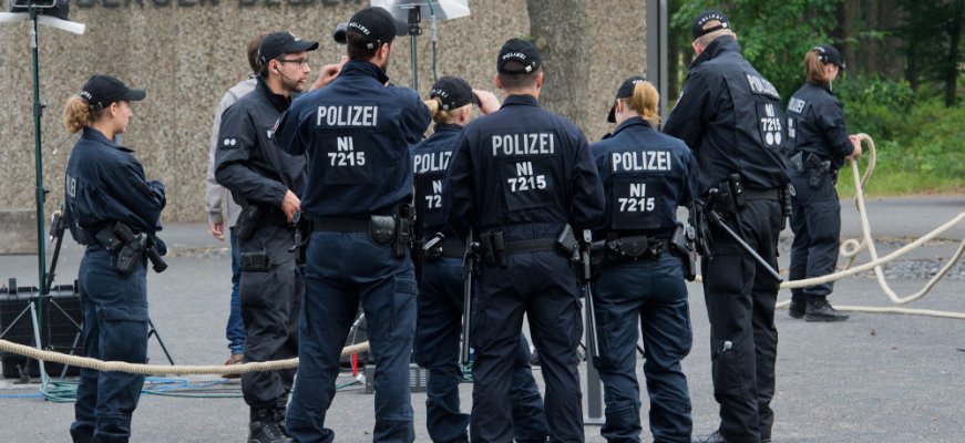 Δείτε γιατί η γερμανική αστυνομία παραποιεί τα στατιστικά των εγκλημάτων των μεταναστών! (βίντεο)