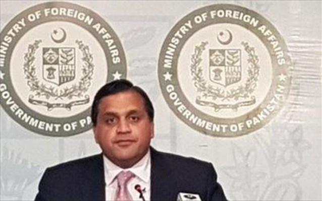 Κρίση: Το Πακιστάν ανακάλεσε τον πρεσβευτή του από την Ινδία