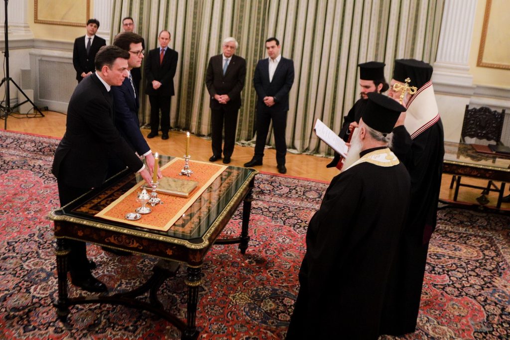 Γκρίνια στον ΣΥΡΙΖΑ με τον «ανασχηματισμό Μωραϊτη»