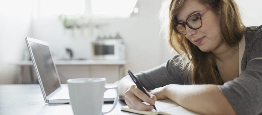 Αυτά είναι τα έξι κριτήρια για την πρόσληψη 3.000 νέων πτυχιούχων σε υπουργεία- Ποια θα είναι η αμοιβή;