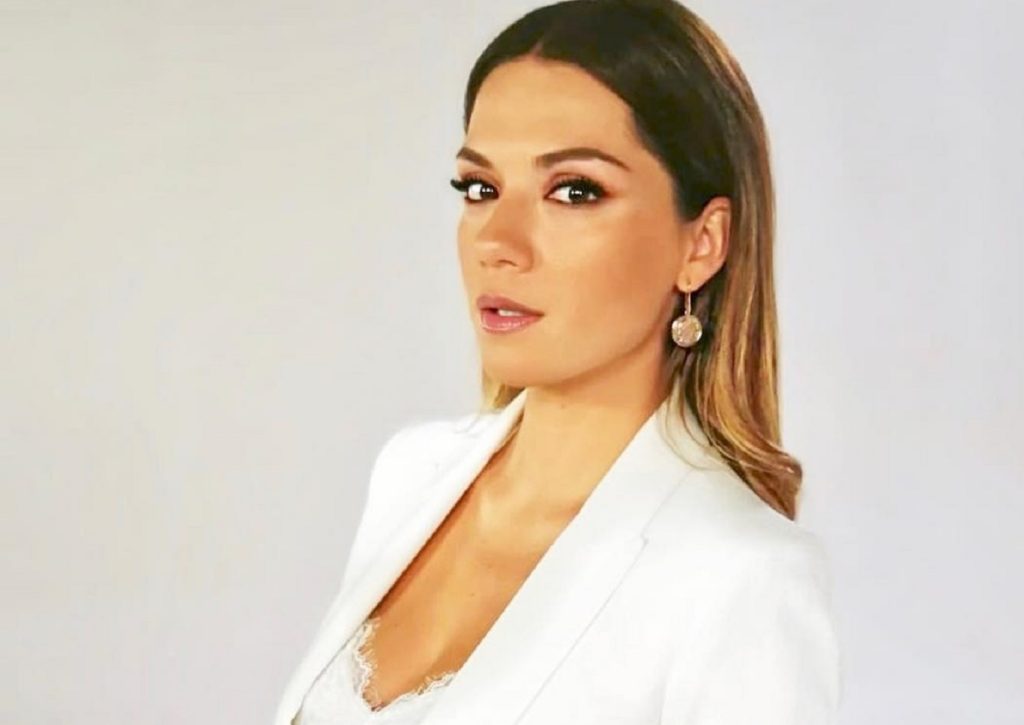 Βάσω Λασκαράκη για Γιάννη Τσιμιτσέλη: «Κανένα διαζύγιο δεν είναι στρωμένο με ροδοπέταλα…»