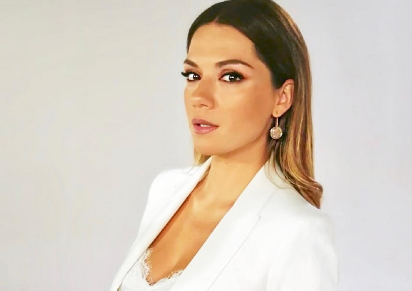 Βάσω Λασκαράκη για Γιάννη Τσιμιτσέλη: «Κανένα διαζύγιο δεν είναι στρωμένο με ροδοπέταλα…»