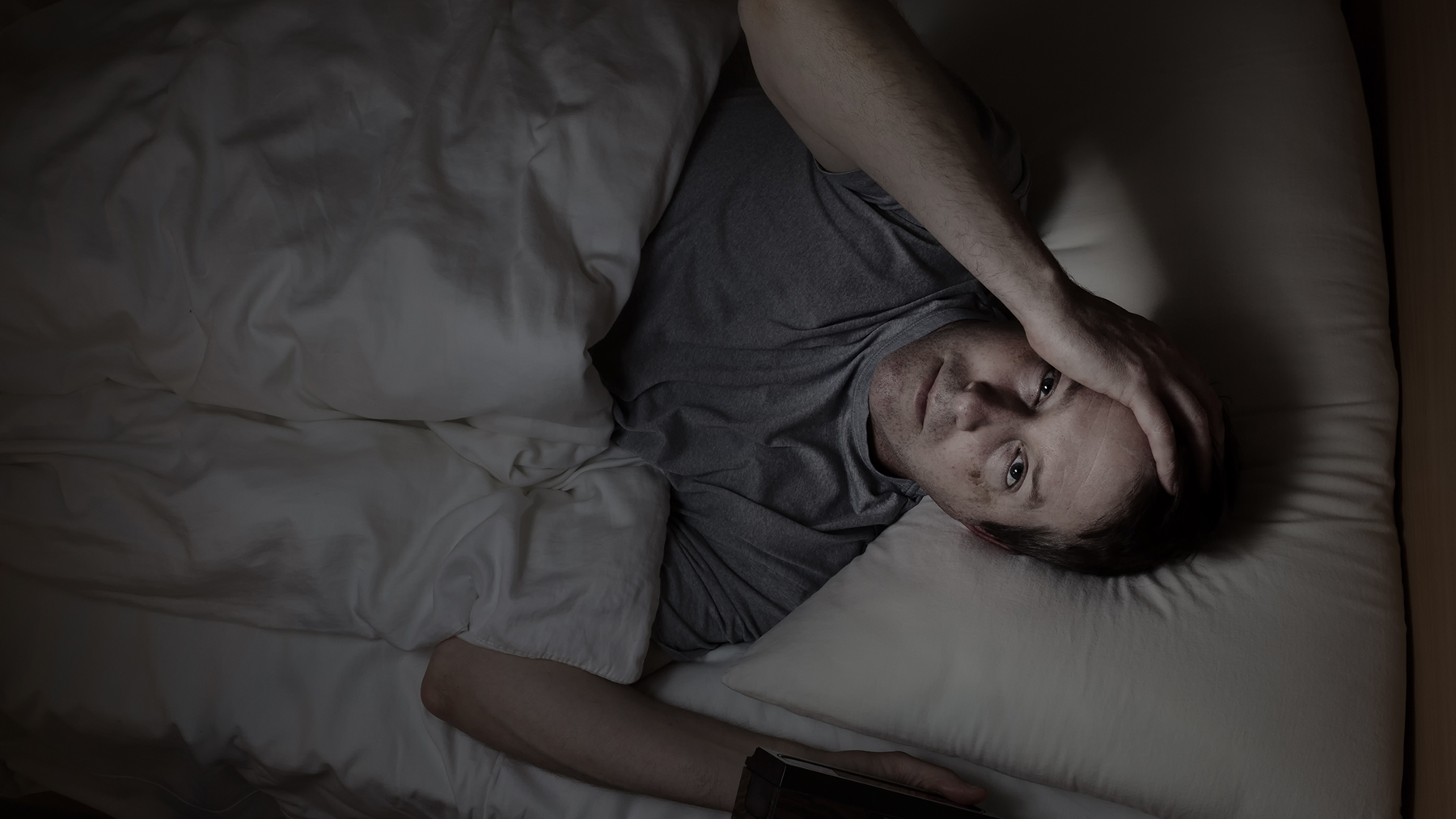Γιατί πολλοί άνθρωποι ξυπνούν συχνά μεταξύ 2 και 3 μετά τα μεσάνυχτα;