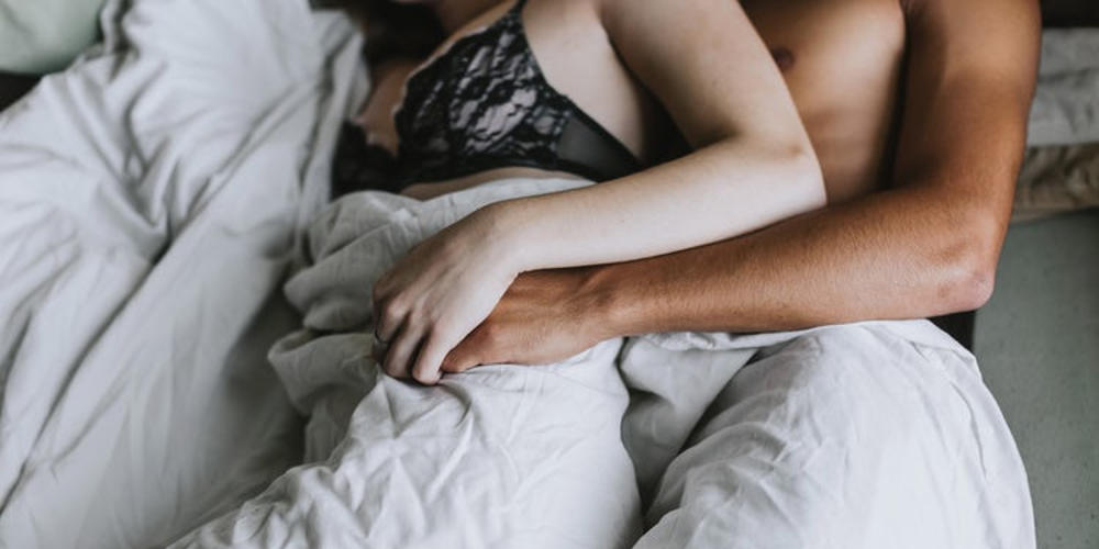 Έμεινε άναυδη από τα προσόντα του συζύγου της την πρώτη νύχτα του γάμου – Το χειρότερο ήταν ότι… (φώτο)