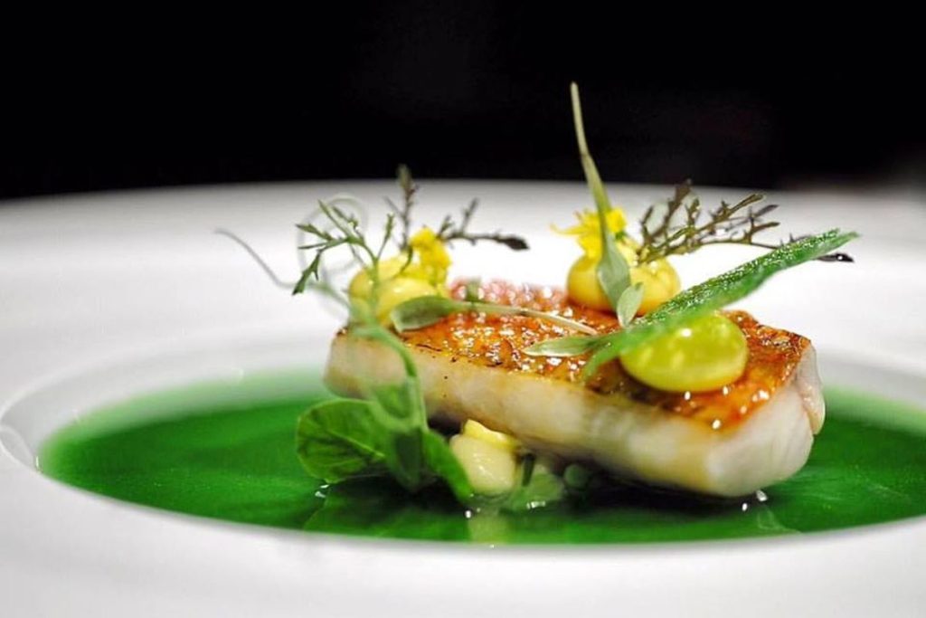 Φονικό πιάτο: Έφαγε σε εστιατόριο βραβευμένο με αστέρι Michelin και πέθανε