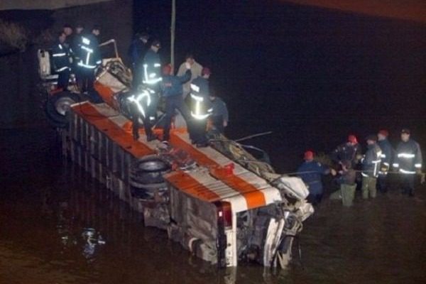 Σαν σήμερα: Το τραγικό τροχαίο του ΚΤΕΛ στον Αλιάκμονα- Ενα από τα μεγαλύτερα πολύνεκρα δυστυχήματα της Ελλάδας