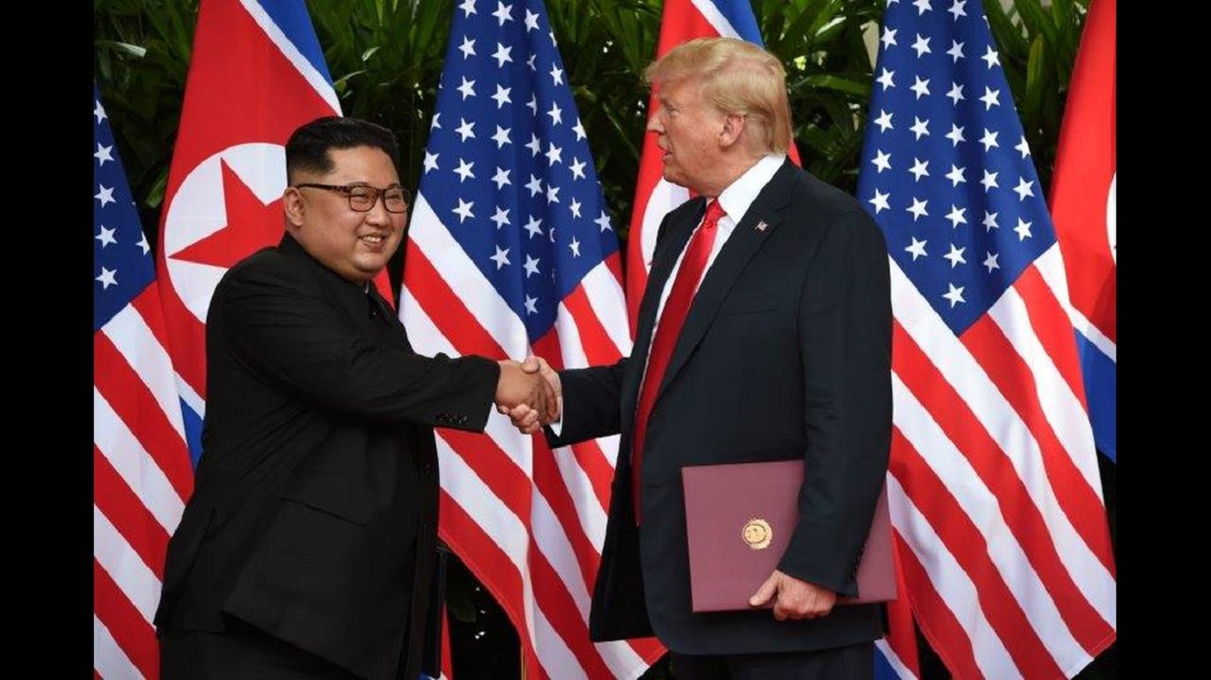 Ντ. Τραμπ: Ξεκαθάρισε πως δε θα συζητήσει με τον Κιμ Γιονγκ Ουν αποχώρηση του αμερικανικού στρατού από τη Ν. Κορέα