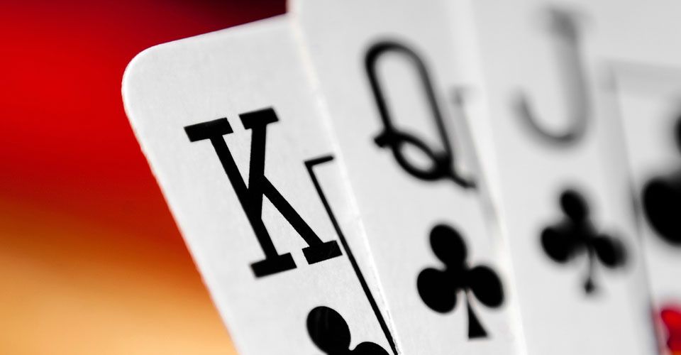 Ποιος Έλληνας βασιλιάς απεικονίζεται στο Ρήγα Σπαθί και ποια θεά είναι η Ντάμα Μπαστούνι στη τράπουλα;