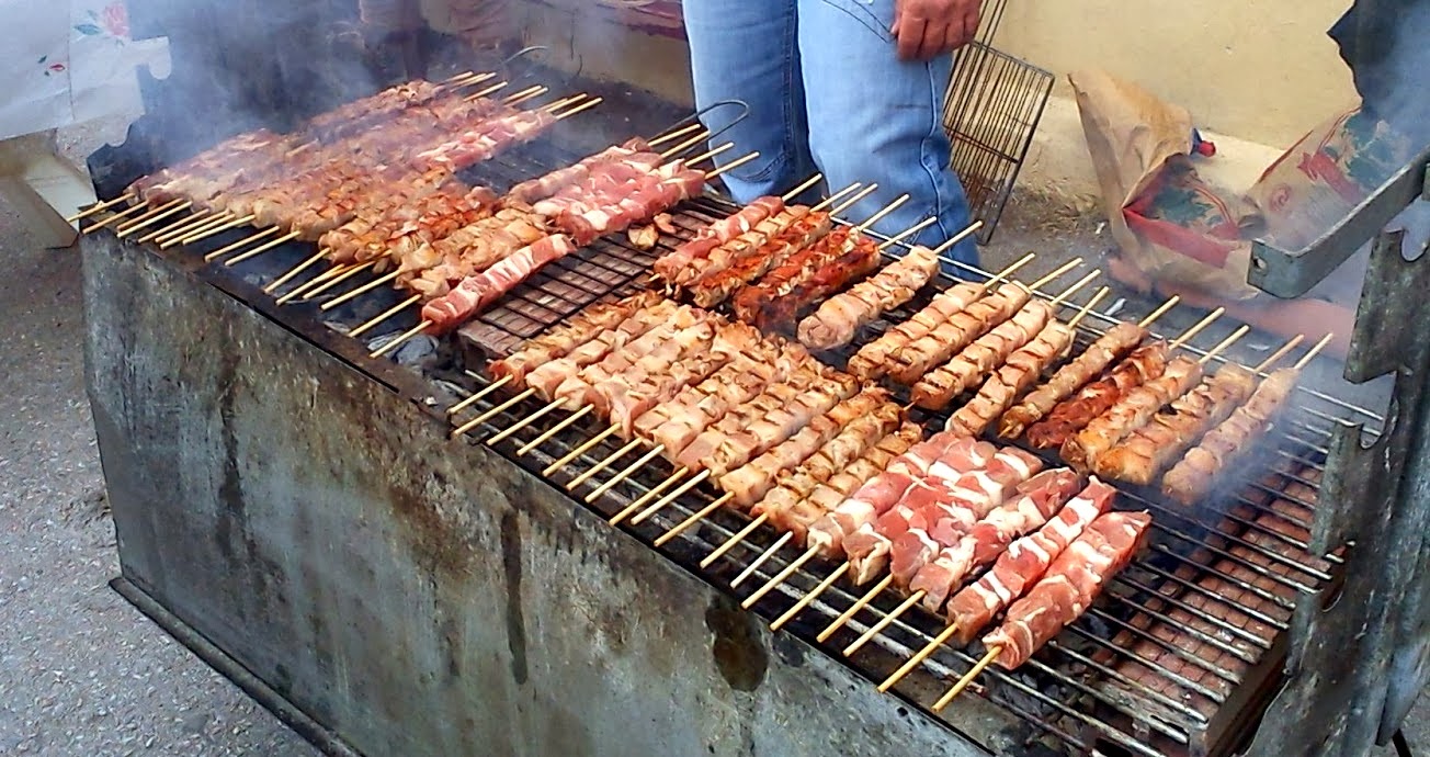 Τσικνοπέμπτη: Η ιστορία της γιορτής – Τα ανάλογα έθιμα στο εξωτερικό