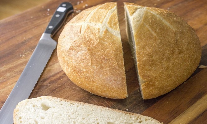 Πώς διατηρείται περισσότερες μέρες το ψωμί