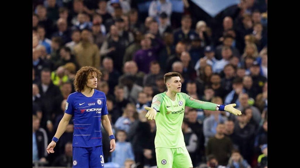 Το πιο παράξενο περιστατικό σε αγώνα ποδοσφαίρου (βίντεο)