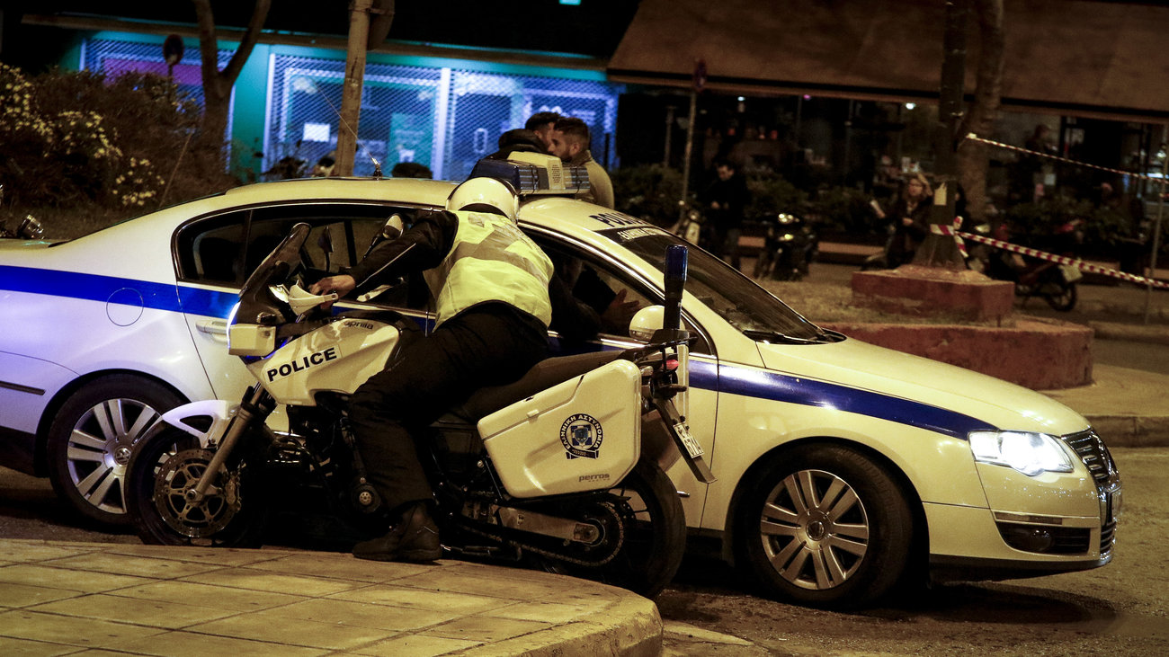 Ρουβίκωνας: Δύο συλλήψεις αλλοδαπών από την Αστυνομία