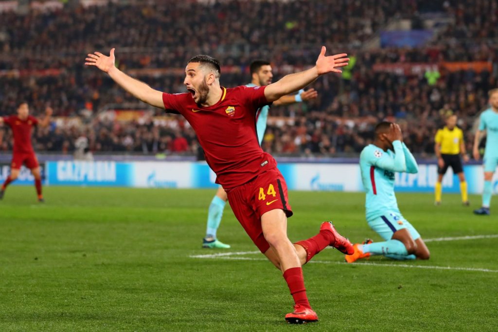 Σοβαρός τραυματισμός για τον Κώστα Μανωλά στο παιχνίδι της Ρόμα- Δάκρυσε ο Έλληνας αμυντικός