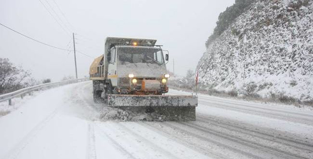 Συνεχίζεται η κακοκαιρία: Η λίστα των σχολείων που θα παραμείνουν κλειστά αύριο