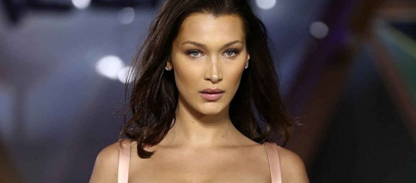 Στην Αθήνα για επαγγελματική φωτογράφιση η Μπέλα Χαντίντ- Δοκίμασε… πιτόγυρα (φωτο)