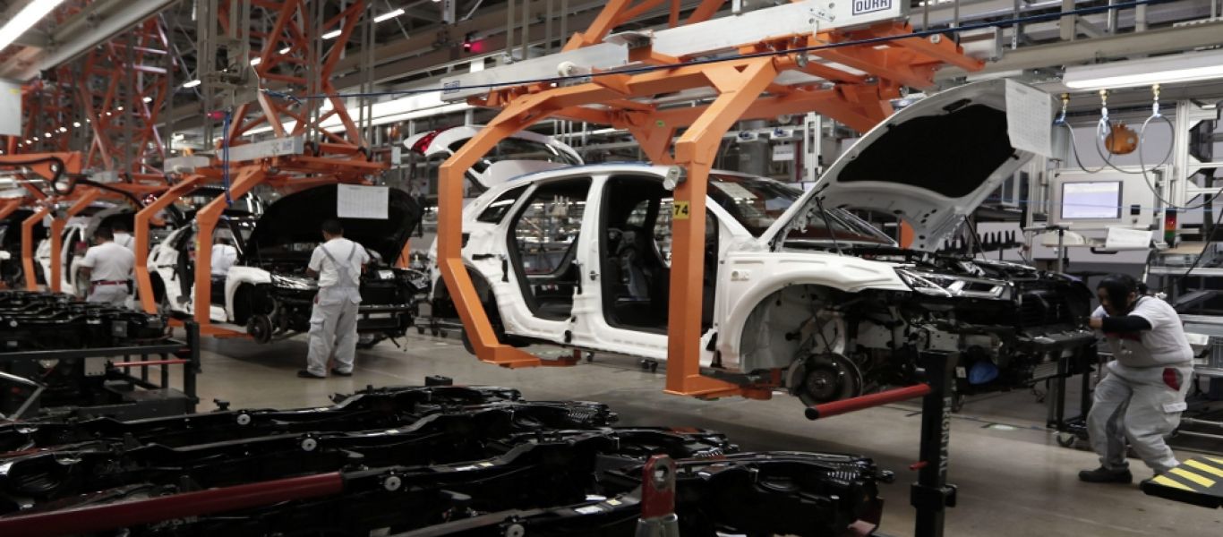 Μεγάλη αυτοκινητοβιομηχανία επιστρέφει στην Ρωσία
