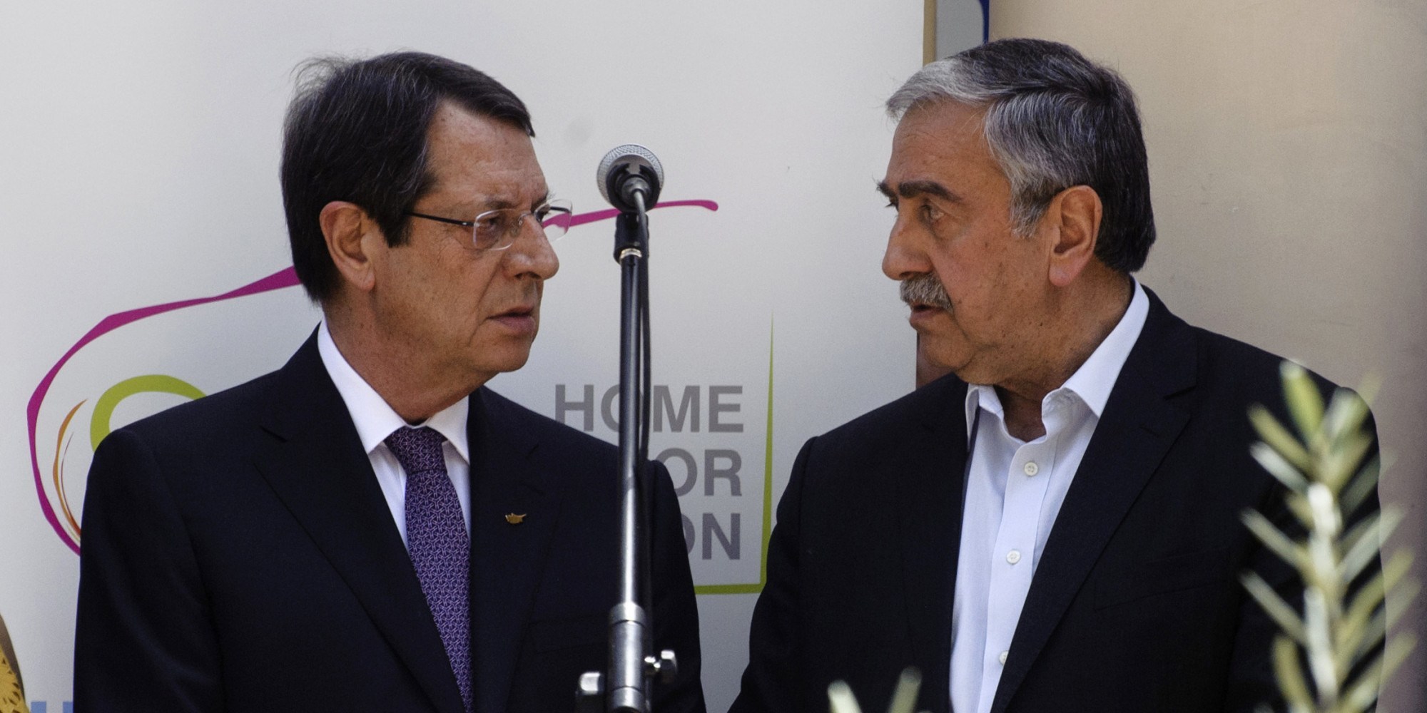 Ακιντζί και Αναστασιάδης συναντιούνται σήμερα για την «αποκεντρωμένη ομοσπονδία»