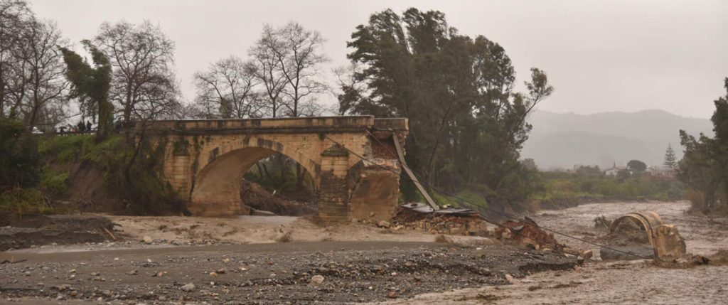 Η ιστορική γέφυρα του Κερίτη αποτελεί παρελθόν: Από τα κρητικά γλέντια στα χαλάσματα [βίντεο]