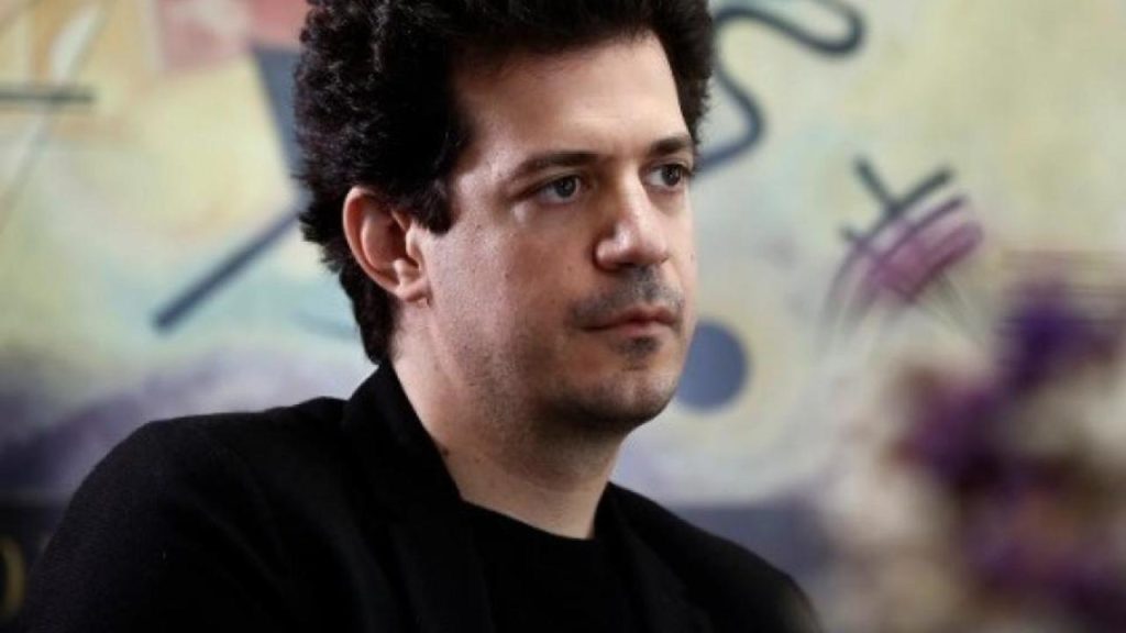 «Σάκης ή Δασκαλάκης;»: «Οι Έλληνες με έμαθαν επειδή έχασε ο Σάκης Ρουβάς στη Eurovision»