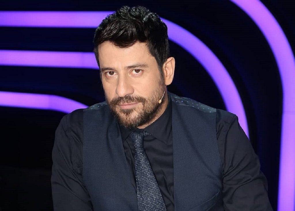 Αλέξης Γεωργούλης: Ρωτήθηκε με πόσες γυναίκες έχει κοιμηθεί και απάντησε… (βίντεο)