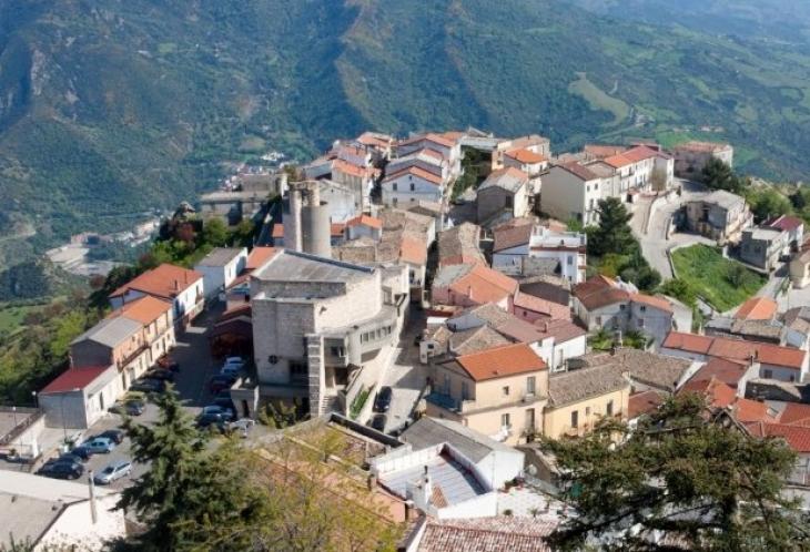 Το καταραμένο χωριό που κανείς δεν μπορεί να προφέρει ούτε καν το όνομά του! (φώτο)