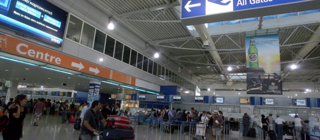 ΣΕΤΕ – Ιανουάριος: Αύξηση στις αεροπορικές αφίξεις – Μείωση στις οδικές