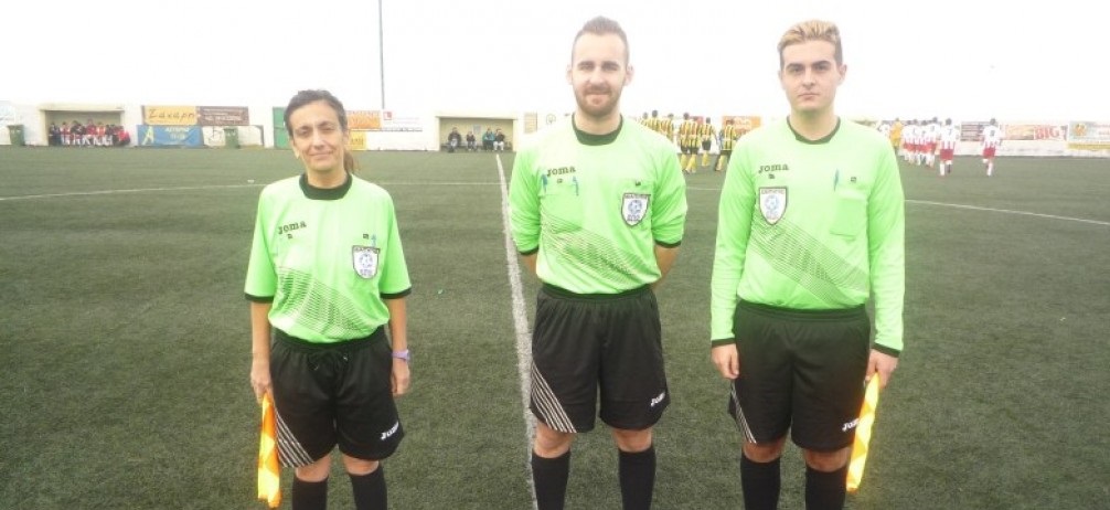 Διακόπηκε αγώνας στην Κρήτη γιατί έριξαν το ξύλο της «αρκούδας» σε διαιτητή