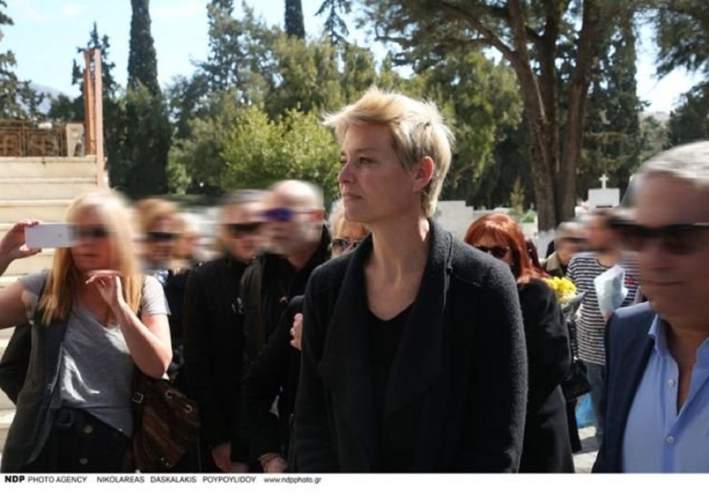 Φαίδων Γεωργίτσης: Θρήνος για την οικογένεια στο τελευταίο «αντίο» (φωτο)