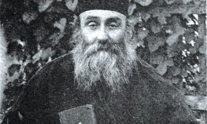 Άγιος Νικόλαος Πλανάς: Χιλιάδες μαρτυρίες για τον ταπεινό γέροντα που δεν πατούσε στη γη