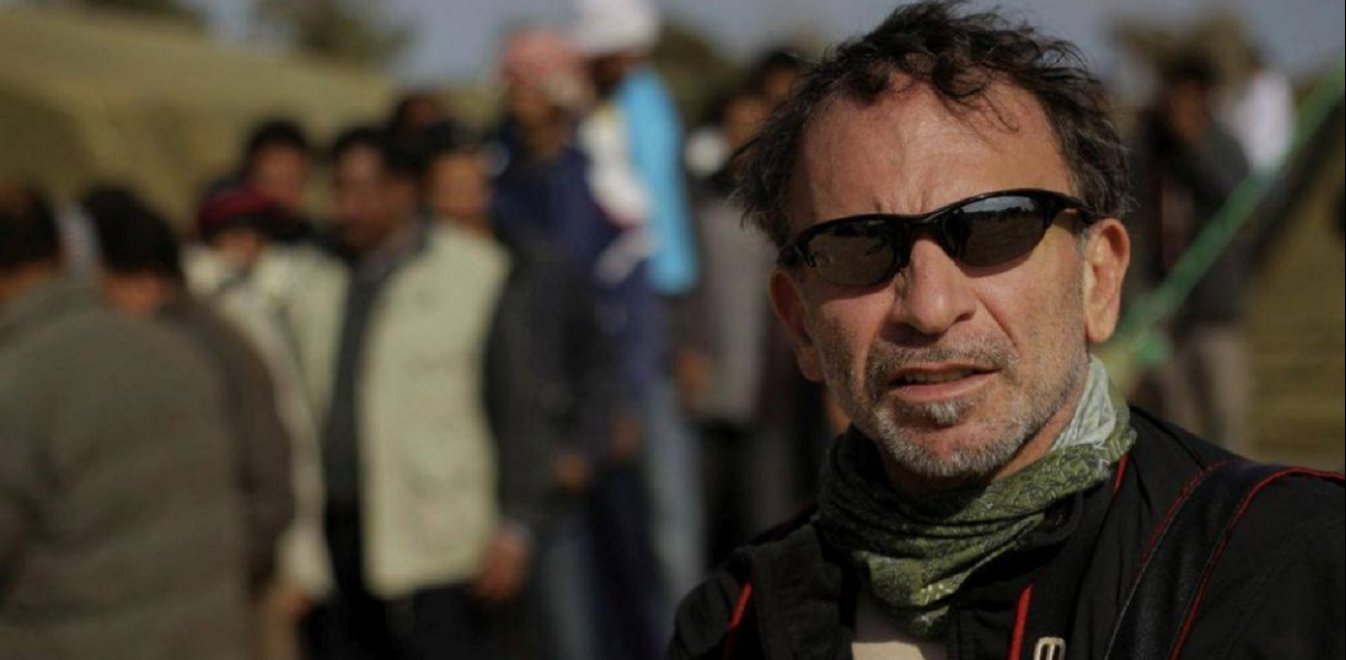 Το facebook «έκοψε» φωτογραφία του Γιάννη Μπεχράκη επειδή δεν «περνάει» τα στάνταρτς του κοινωνικού δικτύου (φωτο)