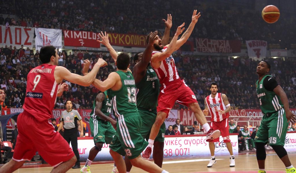 Η ειρωνική απάντηση Ολυμπιακού στους «Κινέζους διαιτητές» του Παναθηναϊκού