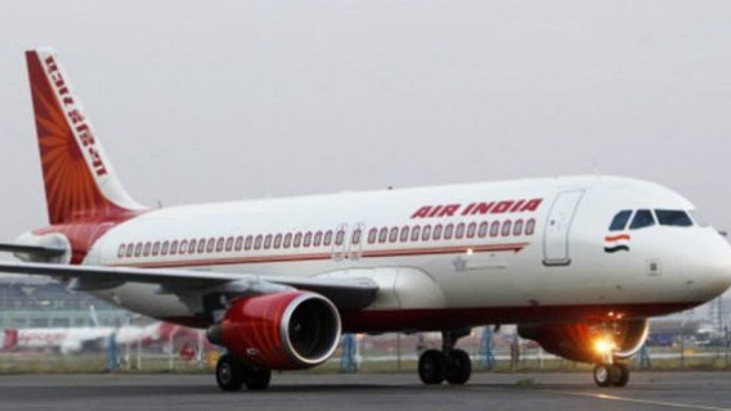 Ινδία: «Σας ευχόμαστε μια ευχάριστη πτήση και “Zήτω η Ινδία”»