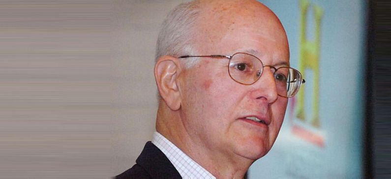 Νικ Νταβατζής: O Ελληνοαμερικανός που δημιούργησε το History Channel (βίντεο)